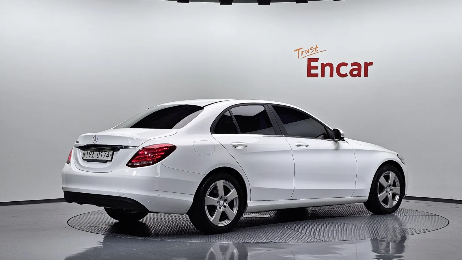 2017 Mercedes-Benz C-Class