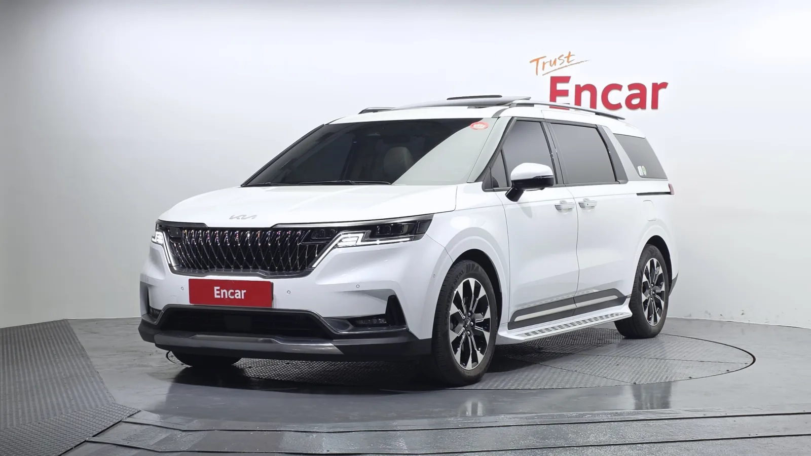 2023 Kia Carnival