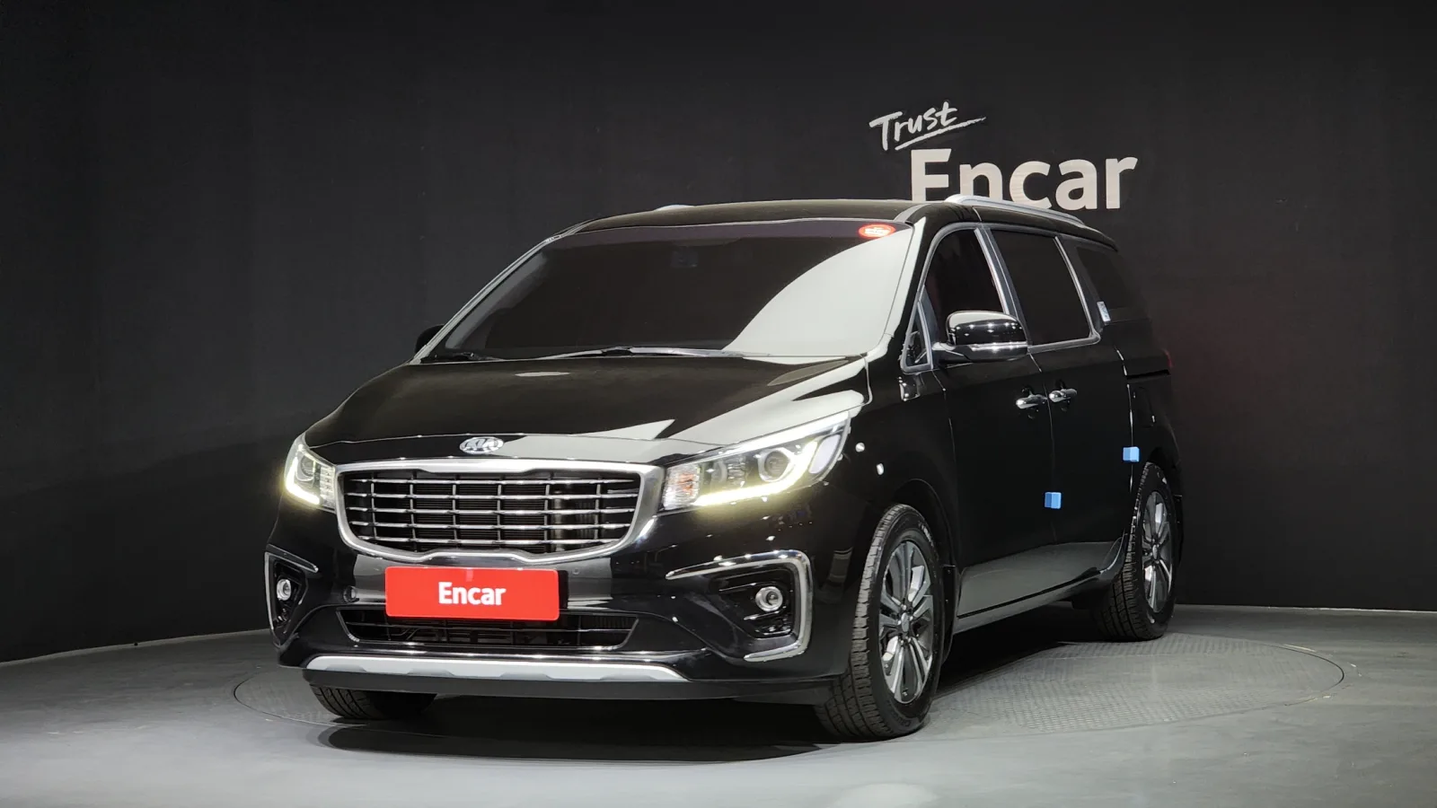 2020 Kia Carnival