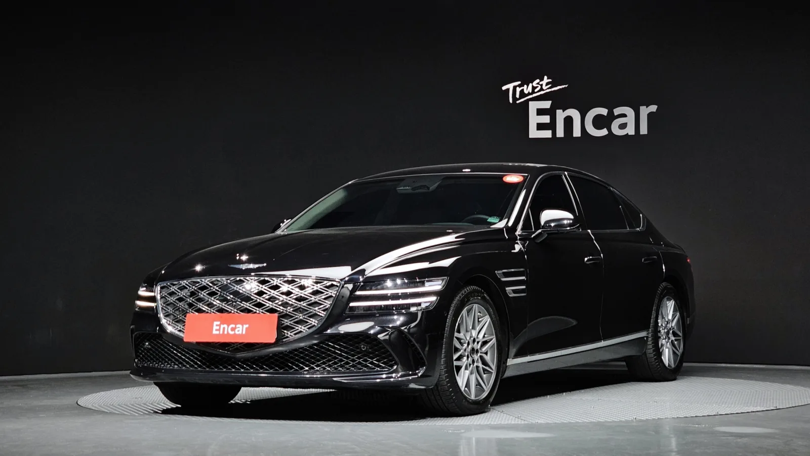 2025 Genesis G80