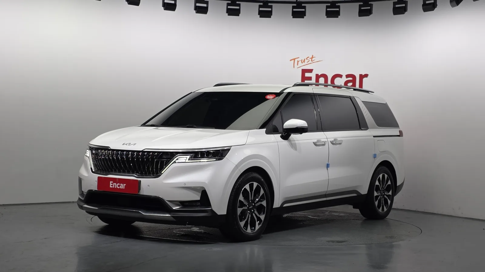 2023 Kia Carnival