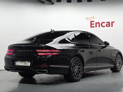 2022 Genesis G80