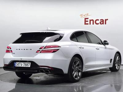 2023 Genesis G70