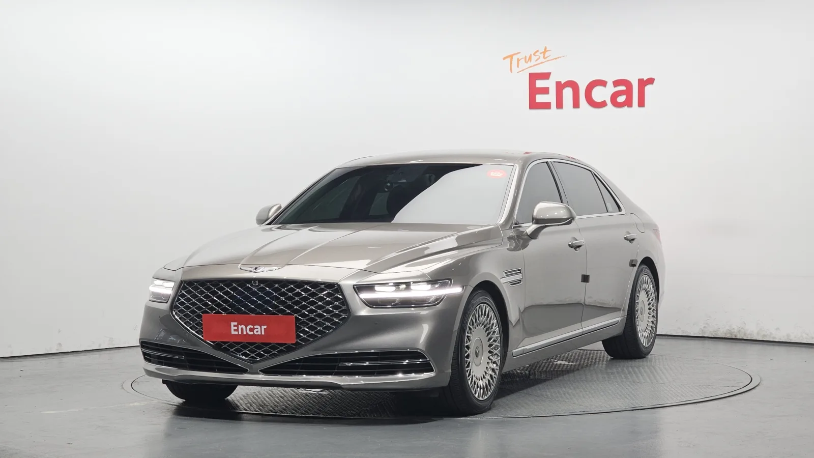 2019 Genesis G90