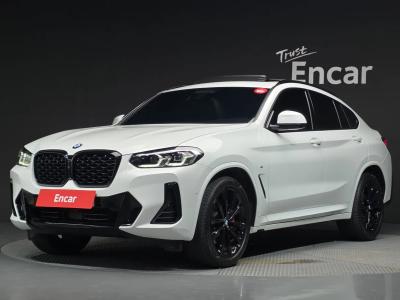 2025 BMW X4