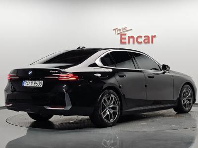 2025 BMW 5-Series
