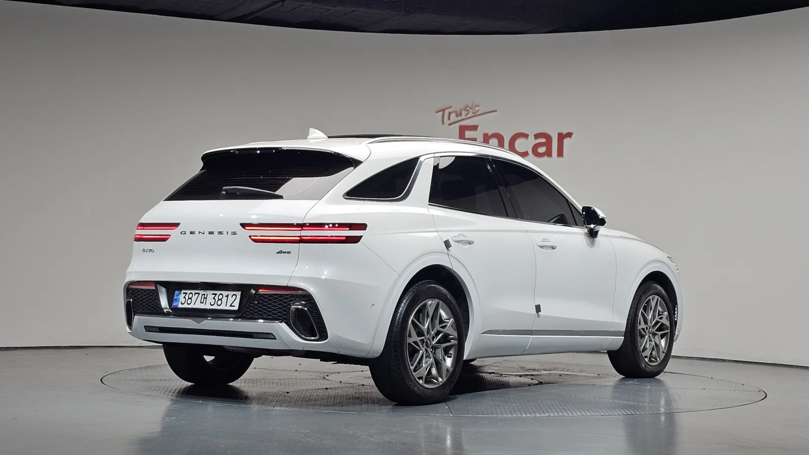 2023 Genesis GV70