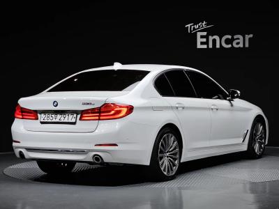 2020 BMW 5-Series
