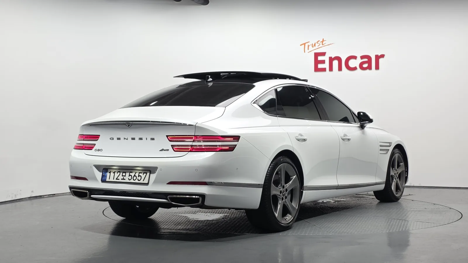 2023 Genesis G80