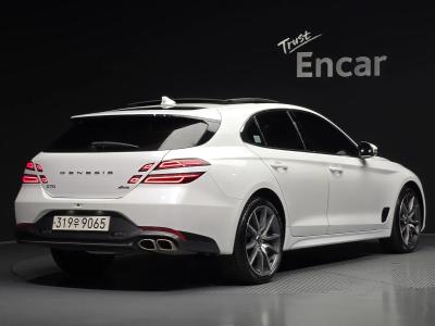 2023 Genesis G70