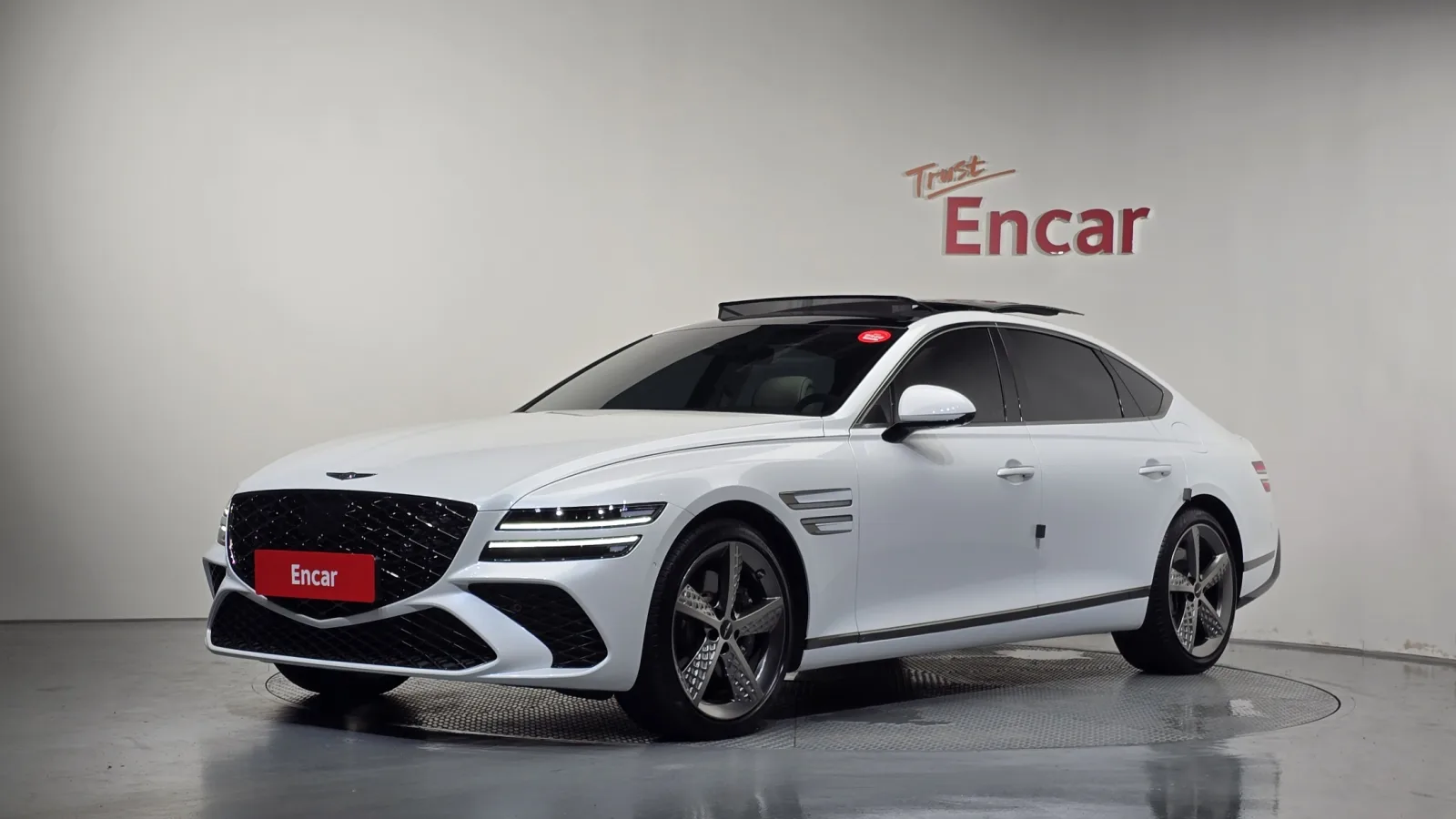 2025 Genesis G80