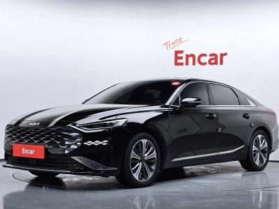 2022 Kia K8
