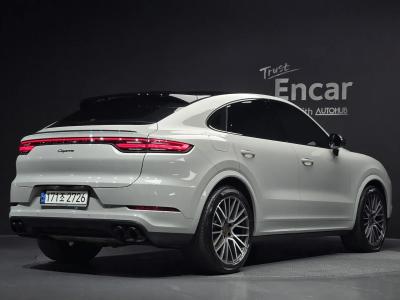 2022 Porsche Cayenne