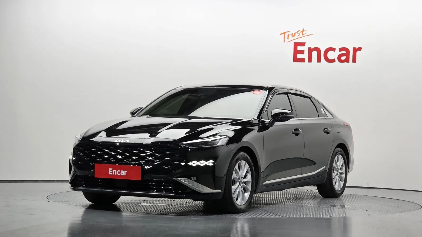 2023 Kia K8