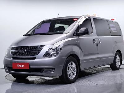 2013 Hyundai Starex