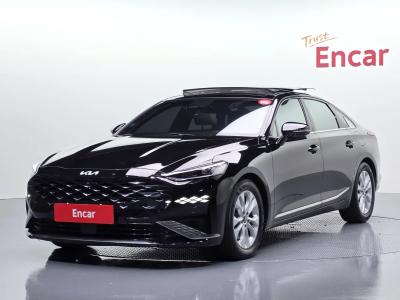 2022 Kia K8