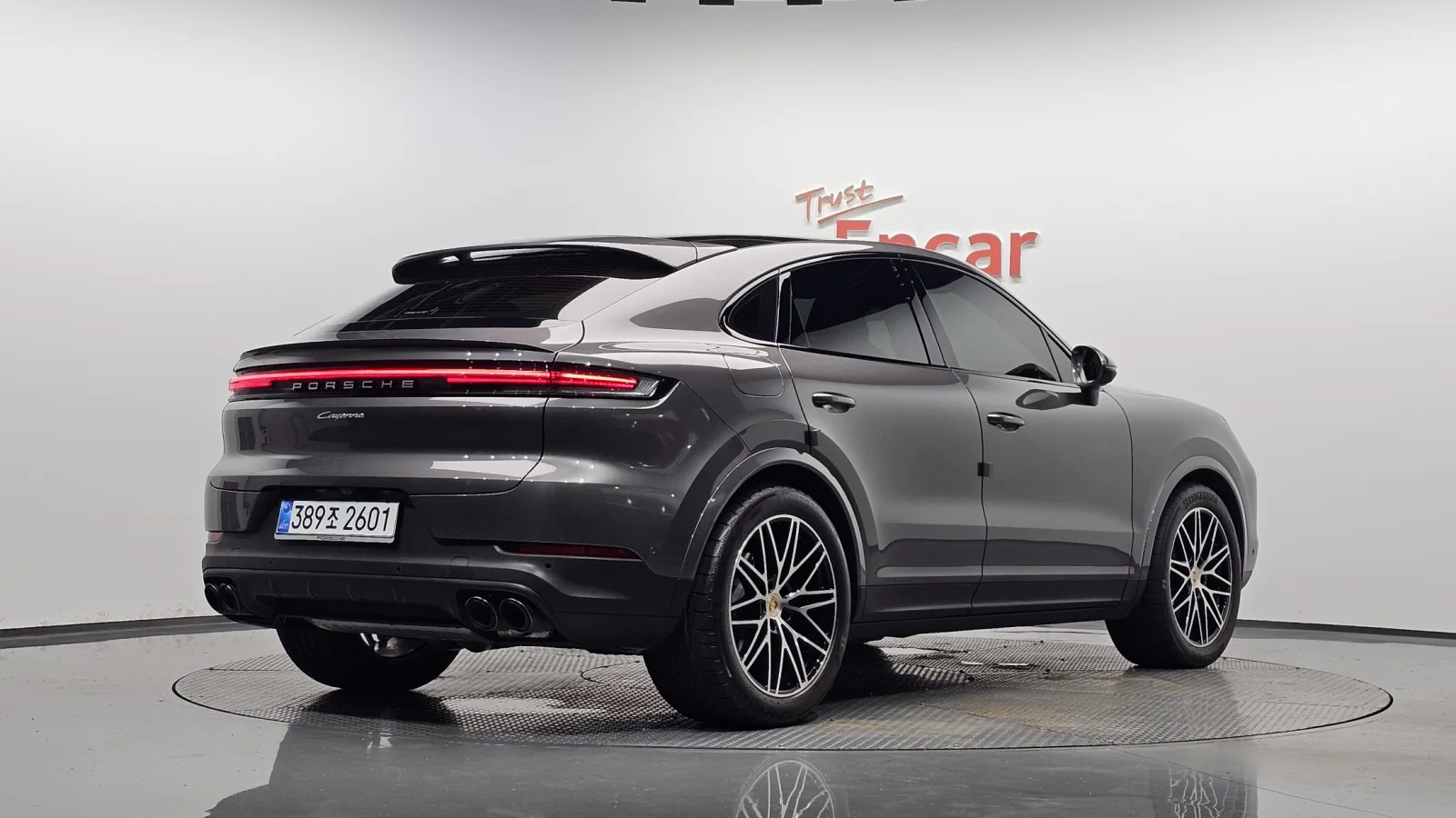 2024 Porsche Cayenne