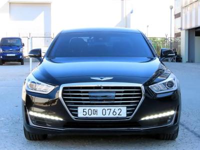 2016 Genesis EQ900