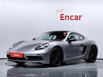 2021 Porsche 718