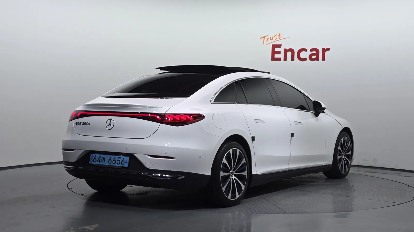 2023 Mercedes-Benz EQE