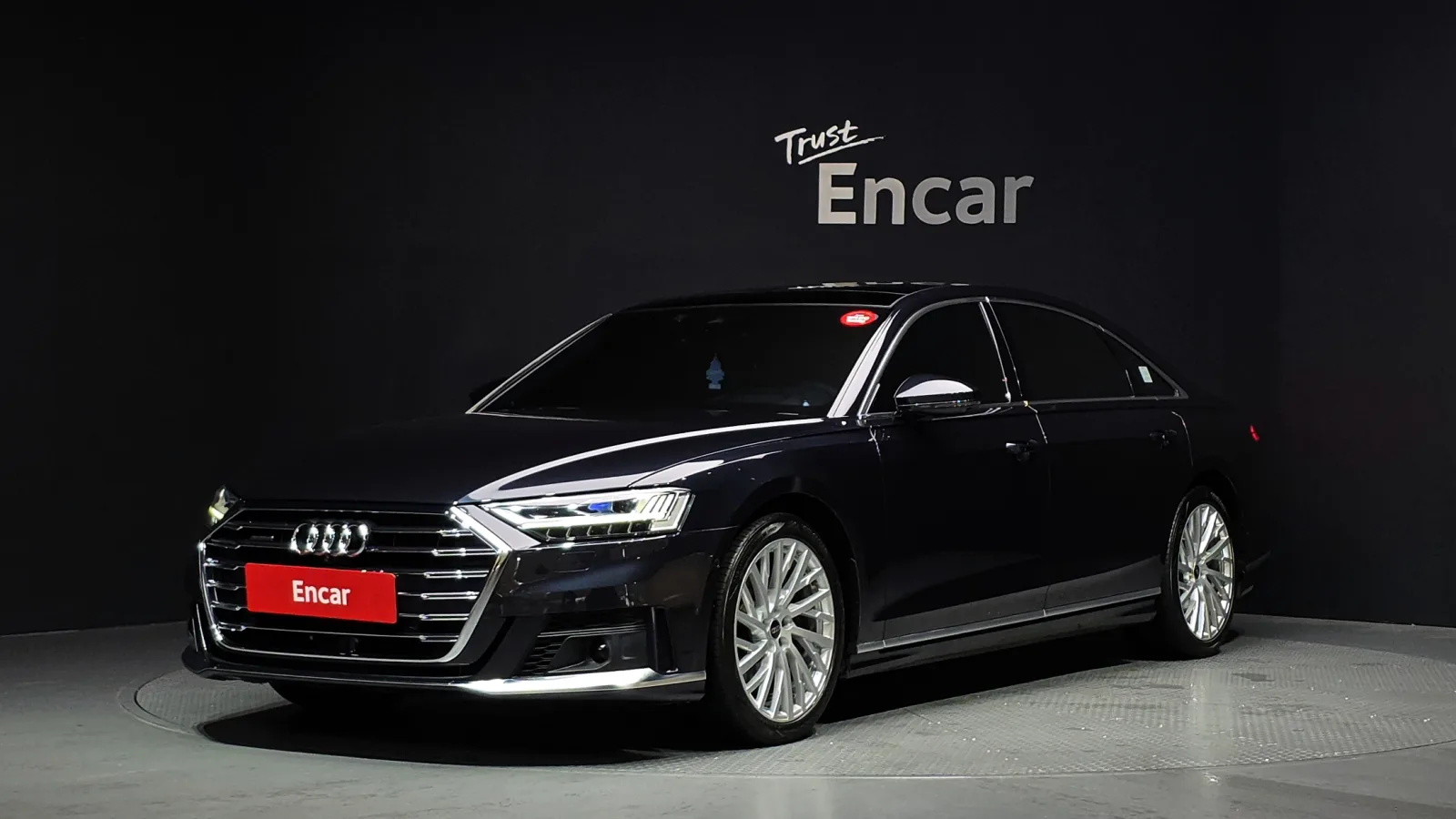 2021 Audi A8