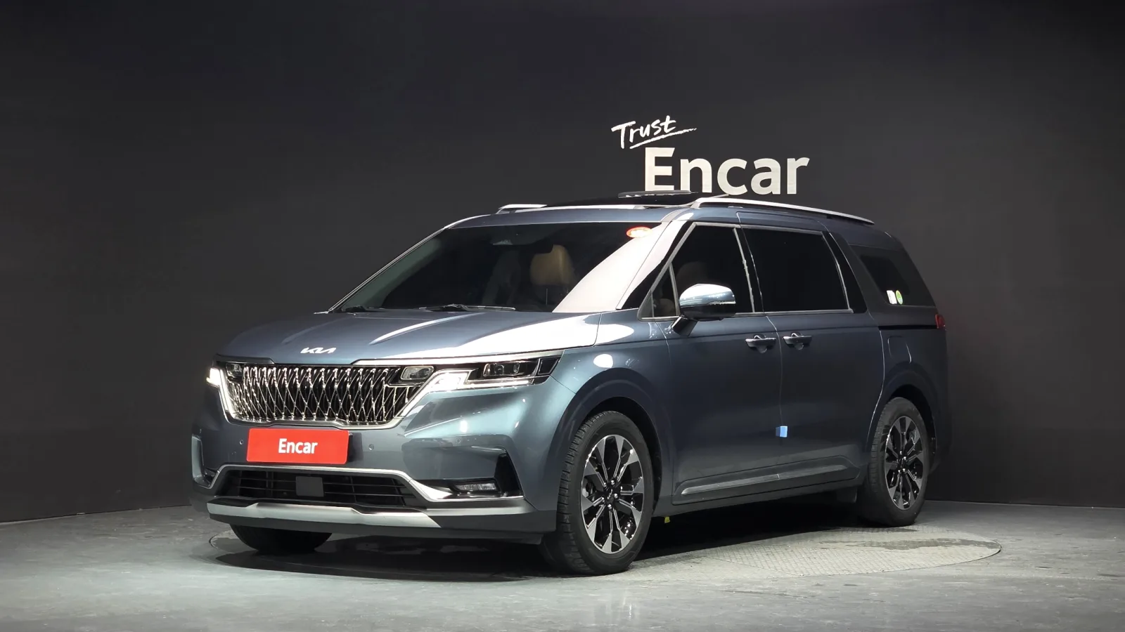 2023 Kia Carnival
