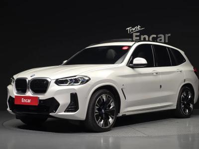 2023 BMW iX3