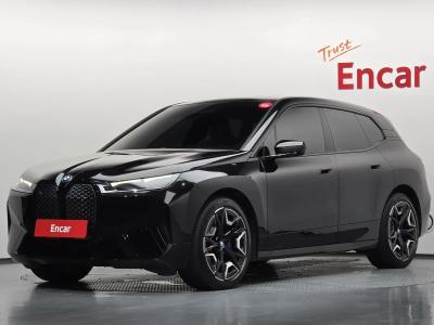 2023 BMW iX