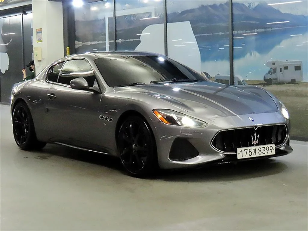 2013 Maserati GranTurismo