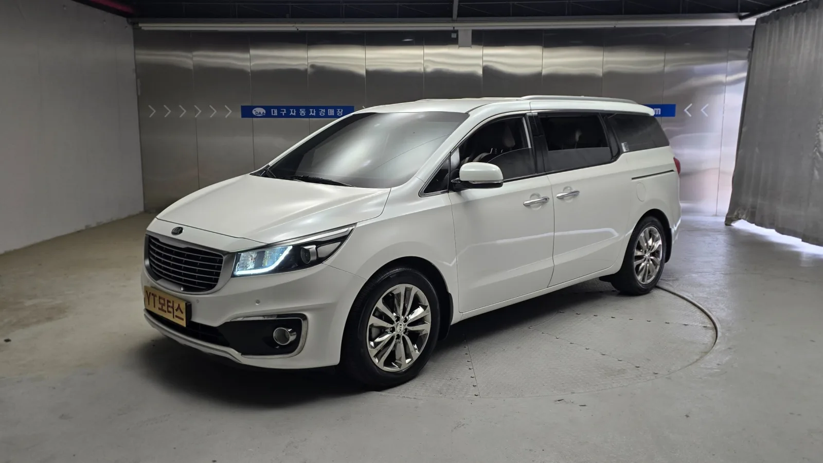 2018 Kia Carnival