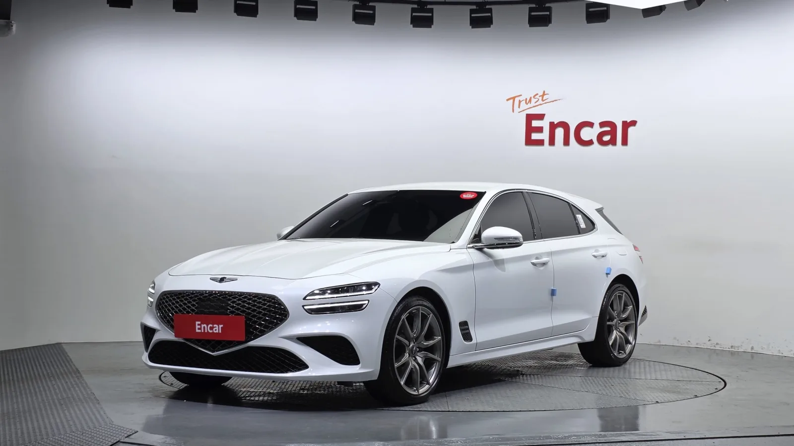 2023 Genesis G70