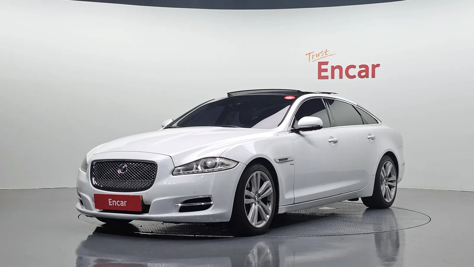2013 Jaguar XJ