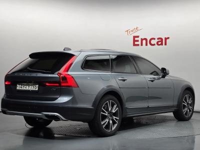 2019 Volvo V90