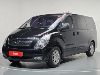 2013 Hyundai Starex