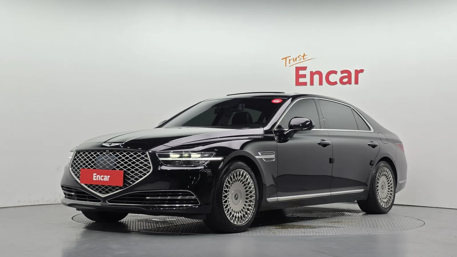2019 Genesis G90