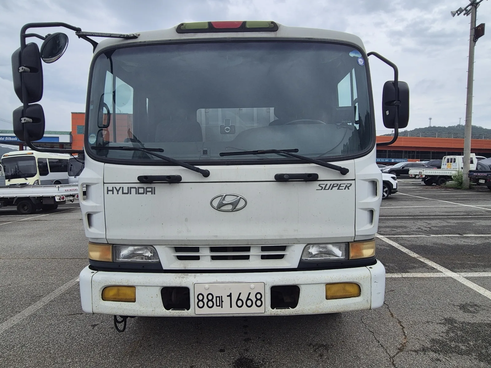 2000 Hyundai Hyundai (Super)Truck