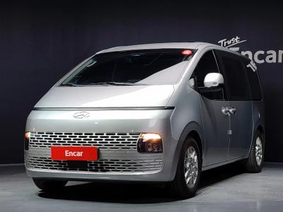 2022 Hyundai Staria