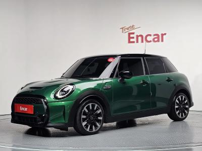 2022 MINI Cooper