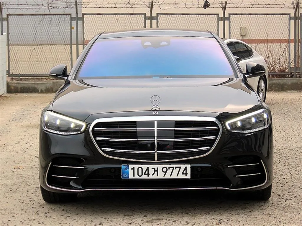 2025 Mercedes-Benz S-Class