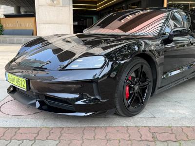 2026 Porsche Taycan