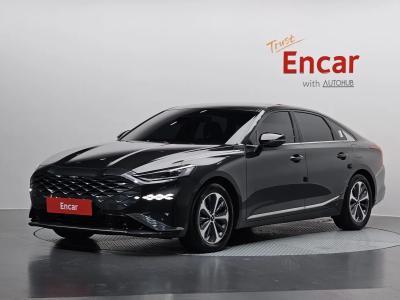 2023 Kia K8
