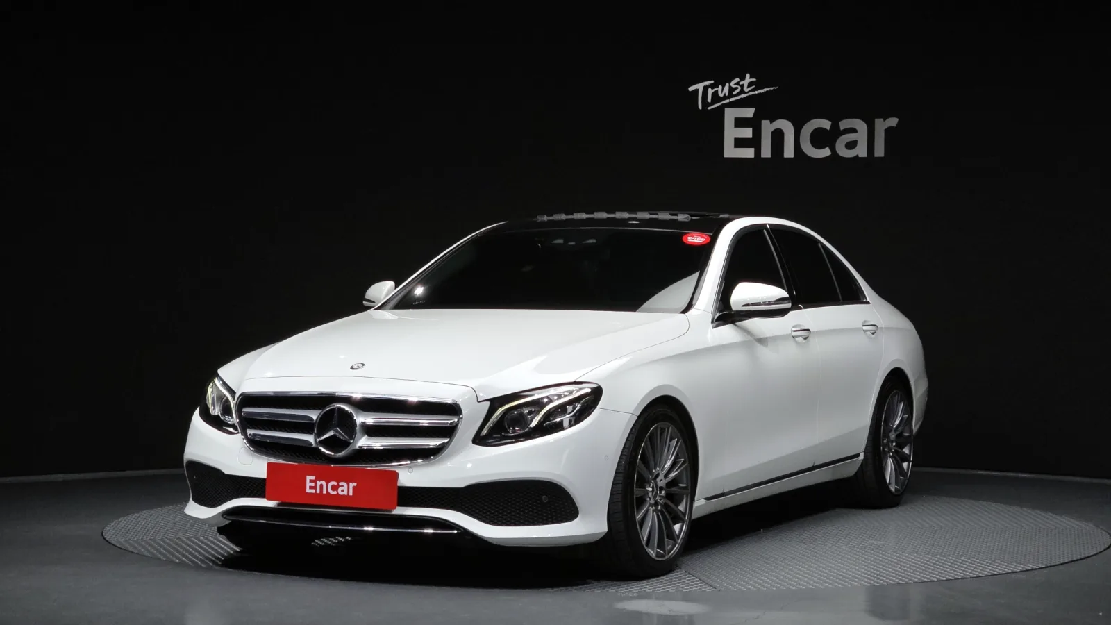 2017 Mercedes-Benz E-Class