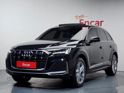 2021 Audi Q7