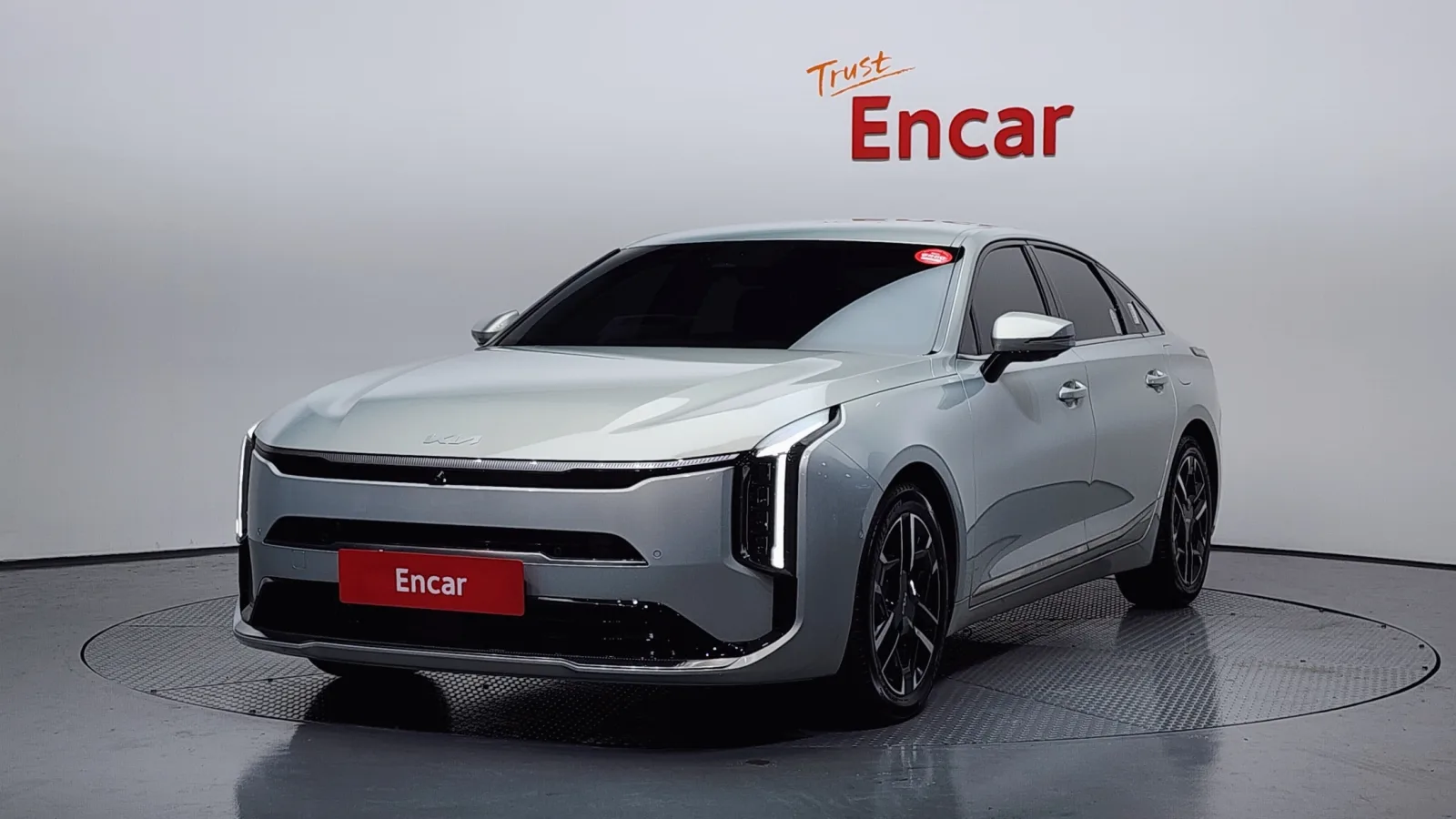 2025 Kia K8