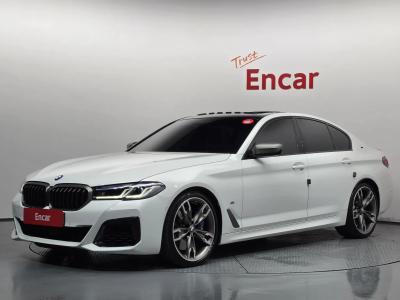 2022 BMW 5-Series