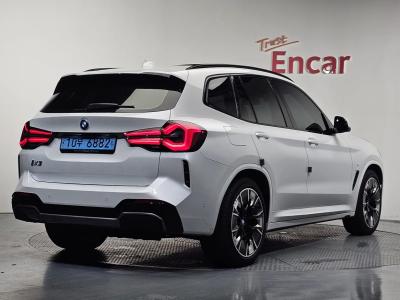 2024 BMW iX3
