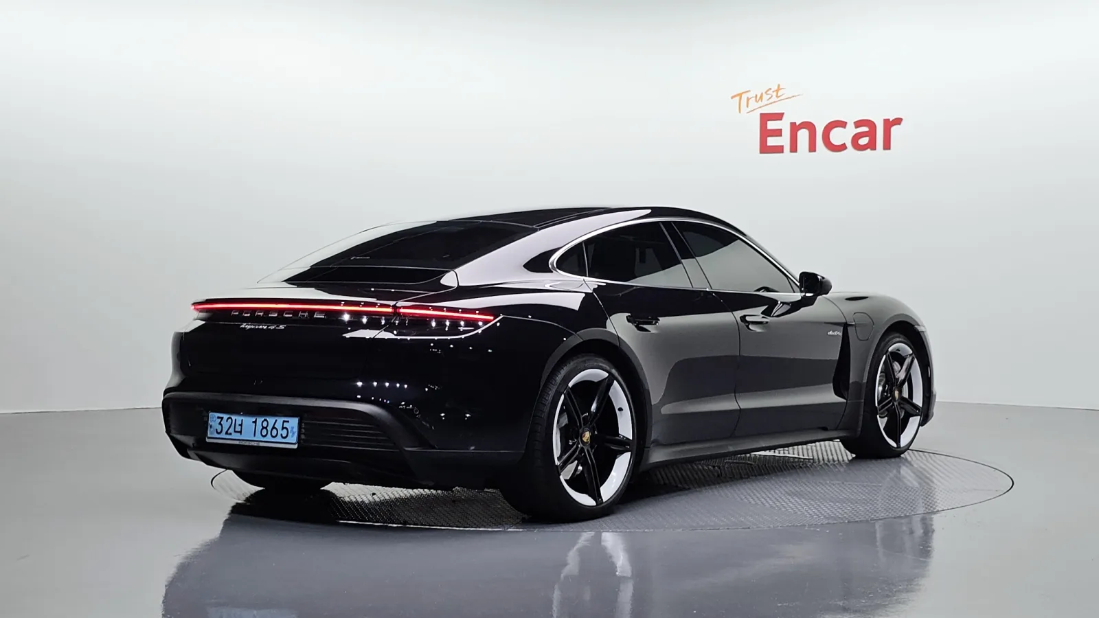 2021 Porsche Taycan