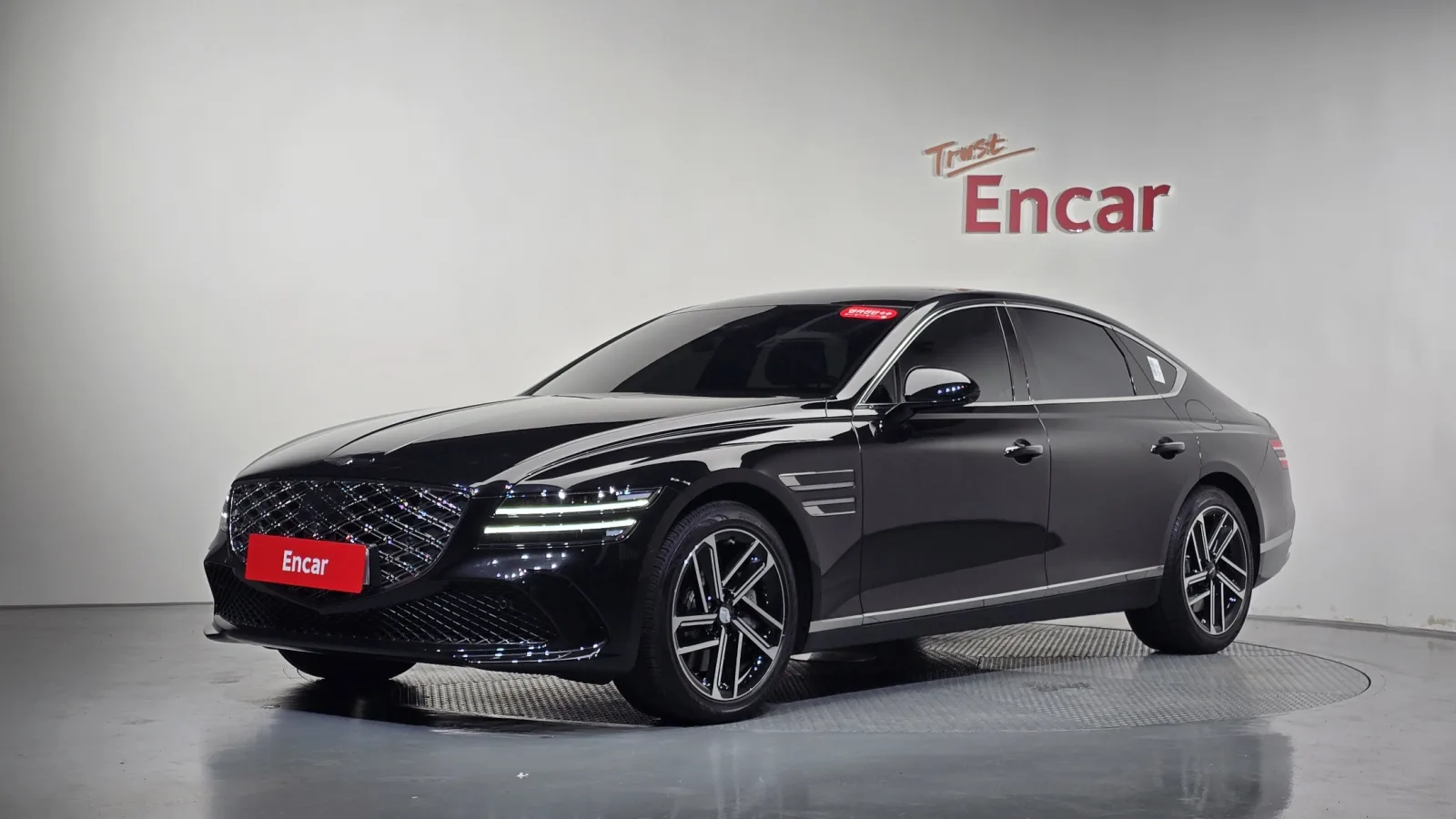 2027 Genesis G80