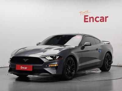 2022 Ford Mustang