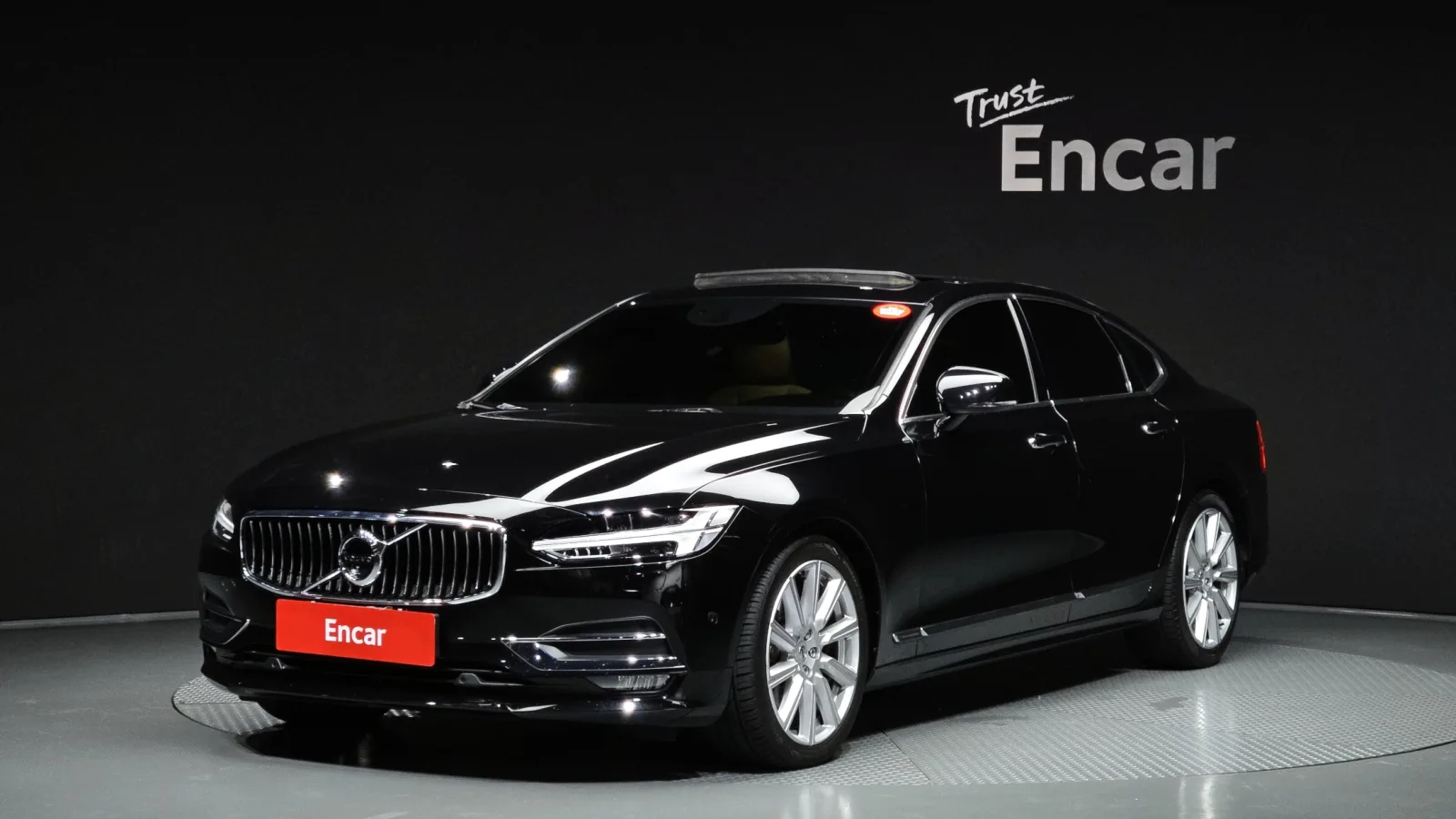 2019 Volvo S90